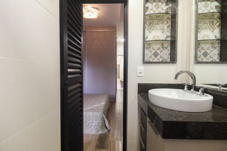 Casa à venda com 180m², 3 quartos e 1 vagaBanheiro da Suíte