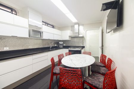 Casa à venda com 180m², 3 quartos e 1 vagaCozinha