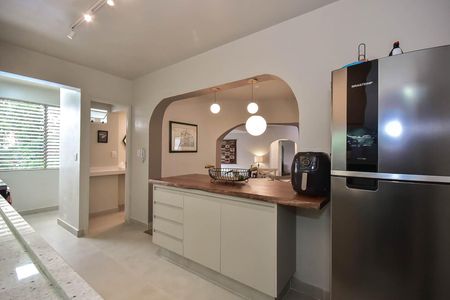 Apartamento à venda com 102m², 2 quartos e 2 vagasCozinha