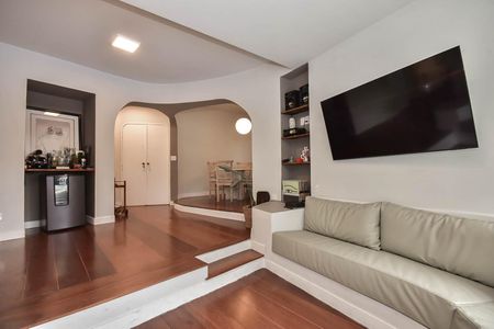 Apartamento à venda com 102m², 2 quartos e 2 vagasSala