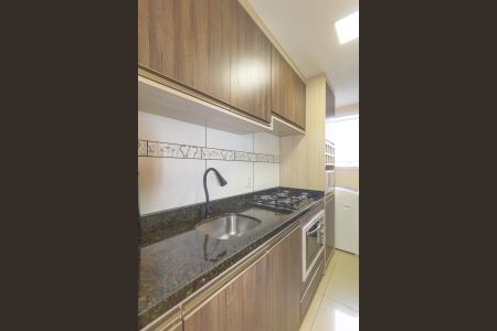 Apartamento à venda com 49m², 2 quartos e 1 vagaCozinha - Torneira