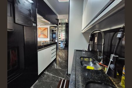 Apartamento à venda com 169m², 2 quartos e 1 vagaCozinha