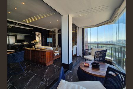 Apartamento à venda com 169m², 2 quartos e 1 vagaVaranda