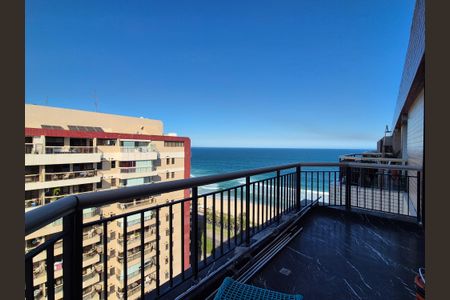 Apartamento à venda com 169m², 2 quartos e 1 vagaQuarto- varanda