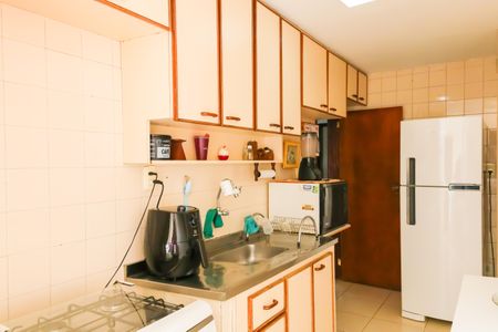 Apartamento à venda com 62m², 2 quartos e 1 vagaCozinha
