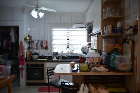 Apartamento para alugar com 105m², 2 quartos e 2 vagasCozinha