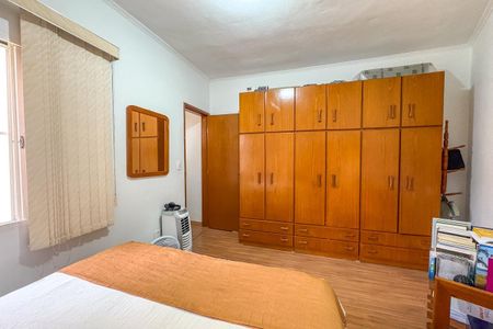 Casa à venda com 160m², 3 quartos e 2 vagas Casa à venda com 160m², 3 quartos e 2 vagasQuarto 3