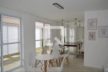 Apartamento à venda com 40m², 2 quartos e sem vaga Apartamento à venda com 40m², 2 quartos e sem vagaÁrea comum - Salão de festas