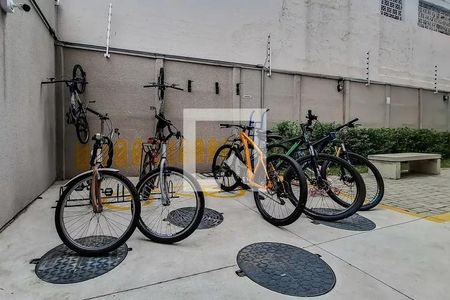 Apartamento à venda com 40m², 2 quartos e sem vaga Apartamento à venda com 40m², 2 quartos e sem vagaÁrea comum - Bicicletário