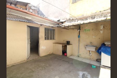 Casa à venda com 250m², 2 quartos e 3 vagasÁrea de Serviço