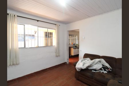 Casa à venda com 250m², 2 quartos e 3 vagasSala
