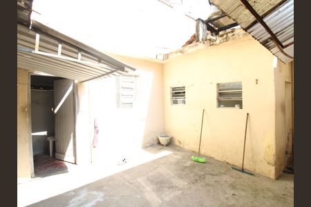 Casa à venda com 250m², 2 quartos e 3 vagasÁrea de Serviço