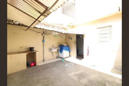 Casa à venda com 250m², 2 quartos e 3 vagasÁrea de Serviço