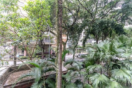 Apartamento à venda com 174m², 3 quartos e 1 vaga Apartamento à venda com 174m², 3 quartos e 1 vagaVista