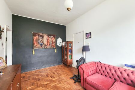 Apartamento à venda com 83m², 2 quartos e 1 vaga Apartamento à venda com 83m², 2 quartos e 1 vagaSala