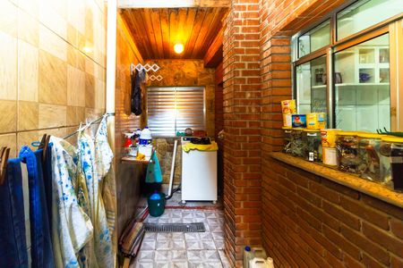 Casa para alugar com 110m², 2 quartos e 1 vaga Casa para alugar com 110m², 2 quartos e 1 vagaÁrea de Serviço