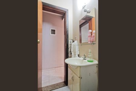 Casa para alugar com 179m², 4 quartos e 7 vagasLavabo