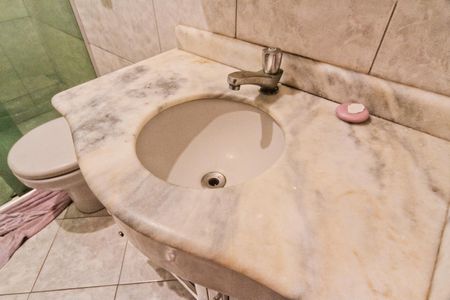 Casa para alugar com 179m², 4 quartos e 7 vagasBanheiro