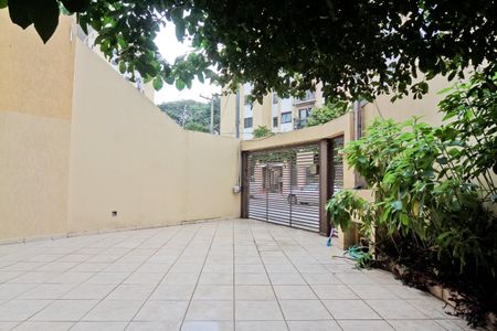 Casa para alugar com 179m², 4 quartos e 7 vagasÁrea externa