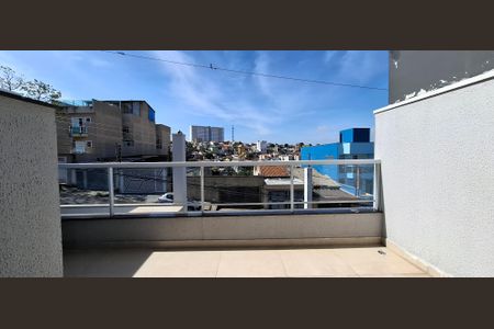 Apartamento à venda com 50m², 2 quartos e 1 vaga Apartamento à venda com 50m², 2 quartos e 1 vagaVaranda