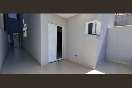 Apartamento à venda com 50m², 2 quartos e 1 vaga Apartamento à venda com 50m², 2 quartos e 1 vagaVaranda