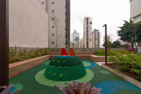 Studio à venda com 26m², 1 quarto e sem vaga Studio à venda com 26m², 1 quarto e sem vagaÁrea comum - Playground