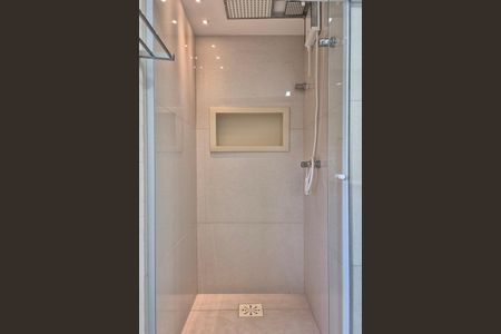 Apartamento à venda com 105m², 2 quartos e 1 vagaBanheiro da Suíte 2