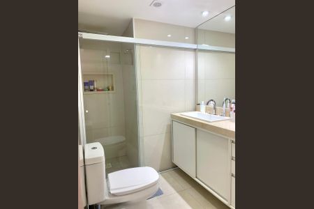 Apartamento à venda com 105m², 3 quartos e 1 vagaBanheiro 2