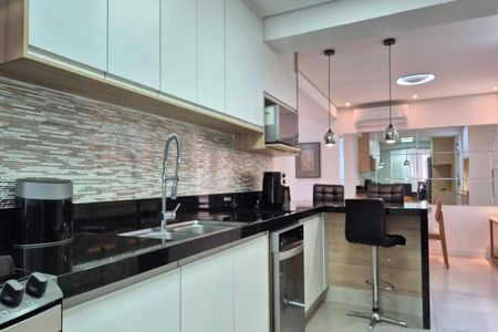 Apartamento à venda com 105m², 2 quartos e 1 vagaCozinha