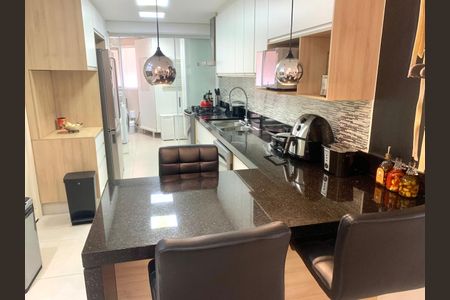 Apartamento à venda com 105m², 3 quartos e 1 vagaCozinha