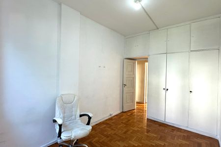 Apartamento à venda com 85m², 3 quartos e sem vagaQuarto 02