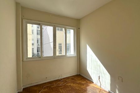 Apartamento à venda com 85m², 3 quartos e sem vagaQuarto 01