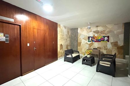 Apartamento à venda com 85m², 3 quartos e sem vagaEntrada