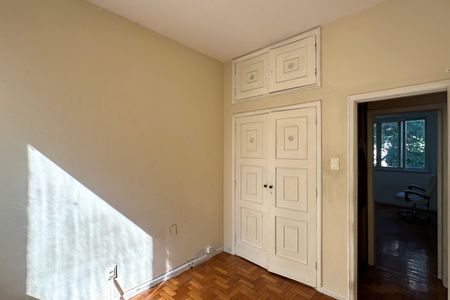 Apartamento à venda com 85m², 3 quartos e sem vagaQuarto 01