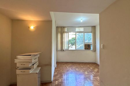 Apartamento à venda com 85m², 3 quartos e sem vagaSala