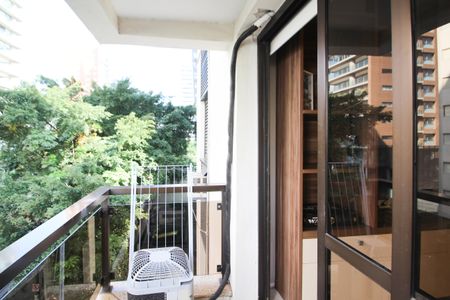 Apartamento à venda com 45m², 1 quarto e 1 vaga Apartamento à venda com 45m², 1 quarto e 1 vagaVaranda