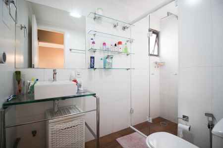 Apartamento à venda com 45m², 1 quarto e 1 vaga Apartamento à venda com 45m², 1 quarto e 1 vagaBanheiro