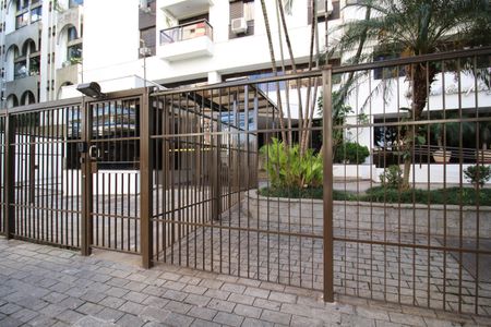 Apartamento à venda com 45m², 1 quarto e 1 vaga Apartamento à venda com 45m², 1 quarto e 1 vagaFachada