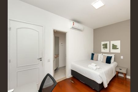 Apartamento à venda com 163m², 4 quartos e 2 vagas