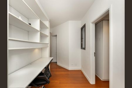 Apartamento à venda com 163m², 4 quartos e 2 vagas
