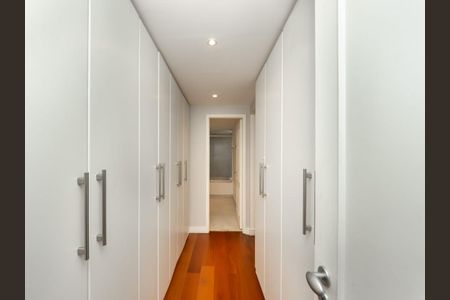 Apartamento à venda com 163m², 4 quartos e 2 vagas