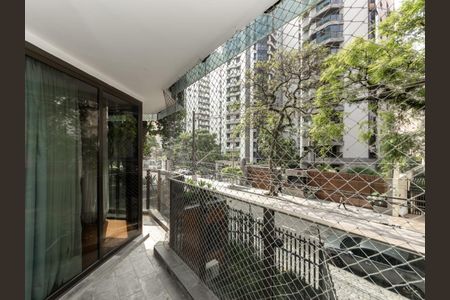 Apartamento à venda com 163m², 4 quartos e 2 vagas