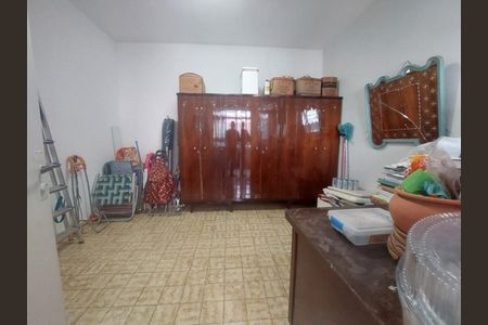 Casa à venda com 280m², 3 quartos e 6 vagasFoto 01