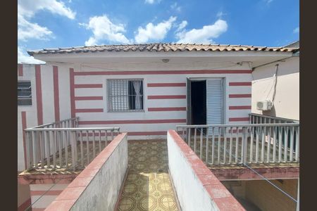 Casa à venda com 280m², 3 quartos e 6 vagasFoto 01