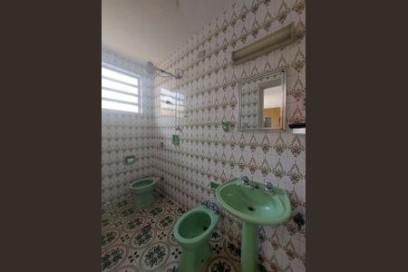 Casa à venda com 280m², 3 quartos e 6 vagasFoto 01