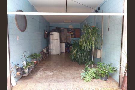 Casa à venda com 280m², 3 quartos e 6 vagasFoto 01