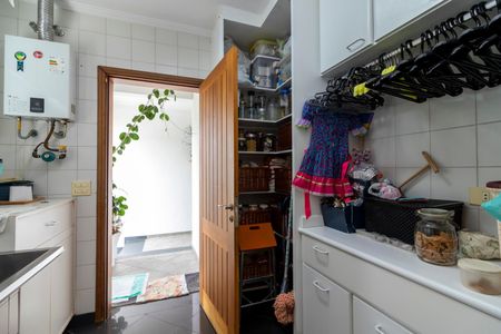 Casa à venda com 280m², 3 quartos e 4 vagasÁrea de Serviço