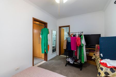 Casa à venda com 280m², 3 quartos e 4 vagasSuíte 1