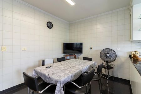 Casa à venda com 280m², 3 quartos e 4 vagasCopa