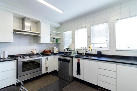 Casa à venda com 280m², 3 quartos e 4 vagasCozinha